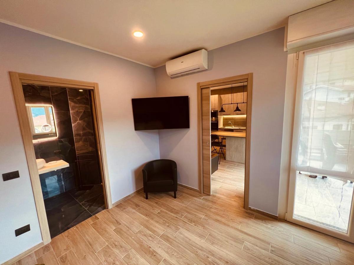 La Tana Del Ludo Apartment Baveno Exterior photo